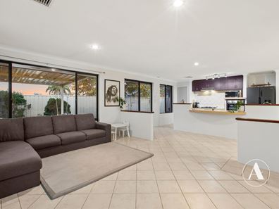 2 Quenda Close, Beeliar WA 6164