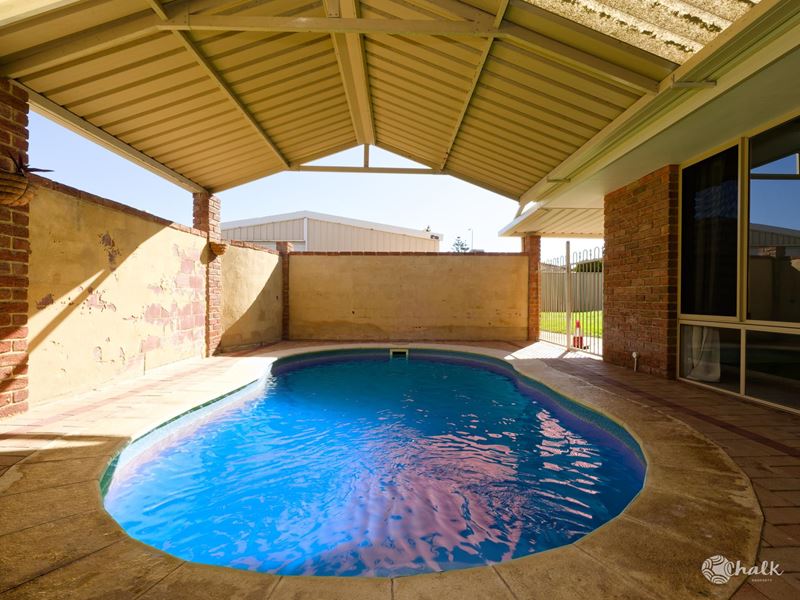 11 Marks Place, Rockingham WA 6168