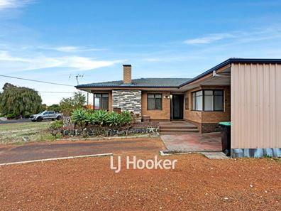 63 Swanstone Street, Collie WA 6225
