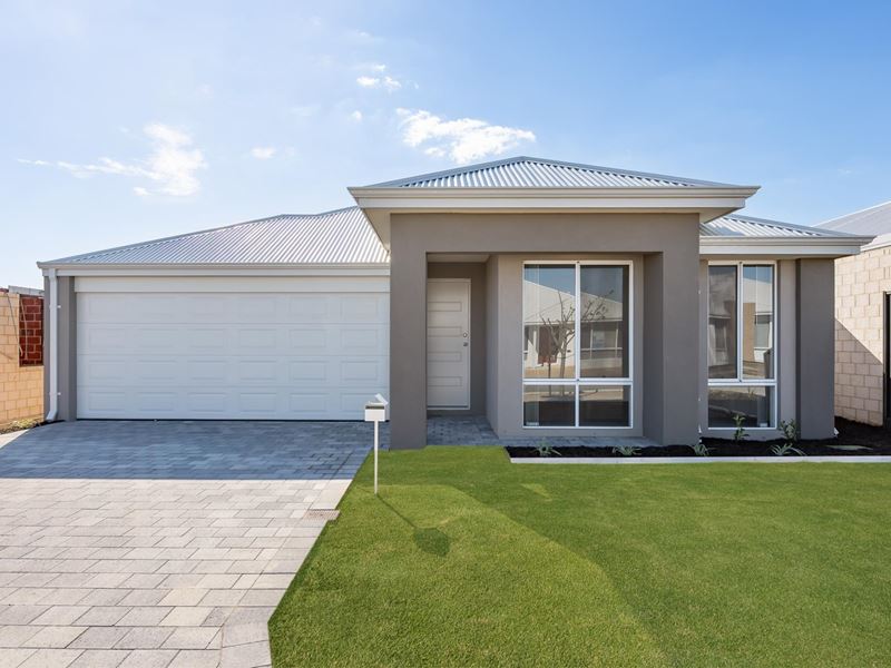 21 Brumlow Way, Lakelands WA 6180