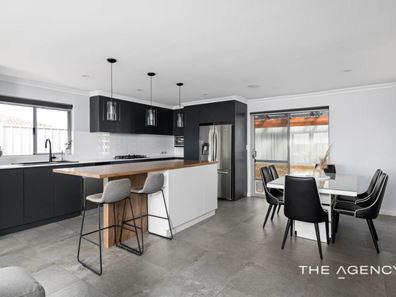 11 Lawson Way, Padbury WA 6025