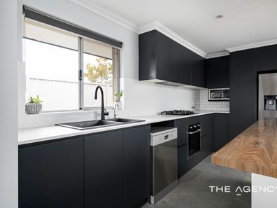 11 Lawson Way, Padbury WA 6025
