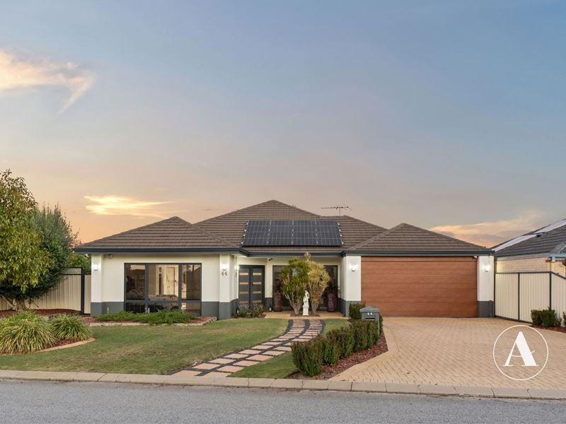44 Excelsior Drive, Canning Vale WA 6155