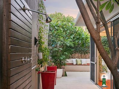 7 Porcelli Close, South Fremantle WA 6162