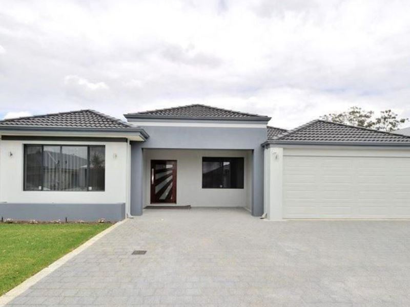8 Abberton Street, Aveley WA 6069