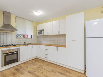 2B/19 Herdsman Parade, Wembley WA 6014