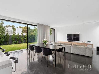 61 Kitchener Street, Trigg WA 6029