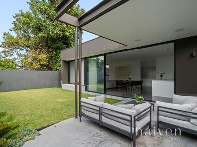 61 Kitchener Street, Trigg WA 6029