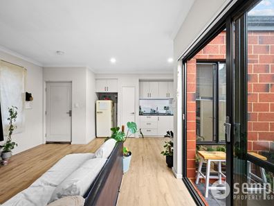 26B Coolbellup Avenue, Coolbellup WA 6163