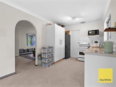 11 O'sullivan Drive, Camillo WA 6111