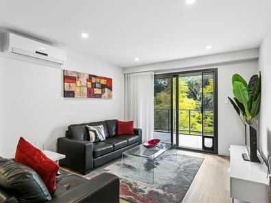 9/61 Waverley Street, Dianella WA 6059
