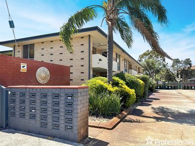 30/29 Heard Way, Glendalough WA 6016