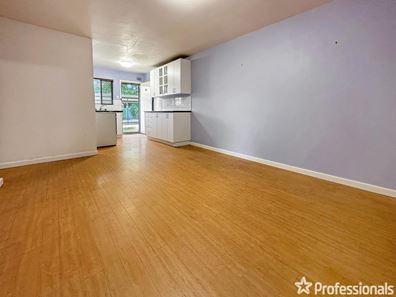 30/29 Heard Way, Glendalough WA 6016