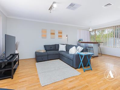 53 Swingler Way, Gosnells WA 6110