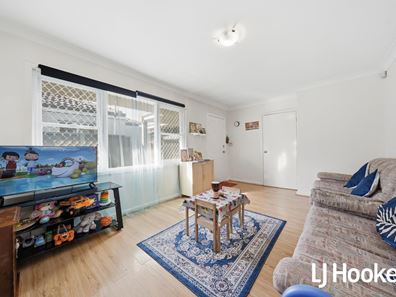 5 Mentone Road, Balga WA 6061