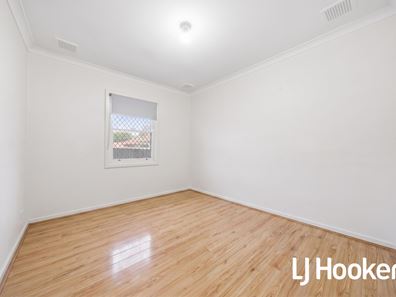 5 Mentone Road, Balga WA 6061
