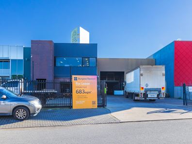 8 Glyde Court, Malaga WA 6090