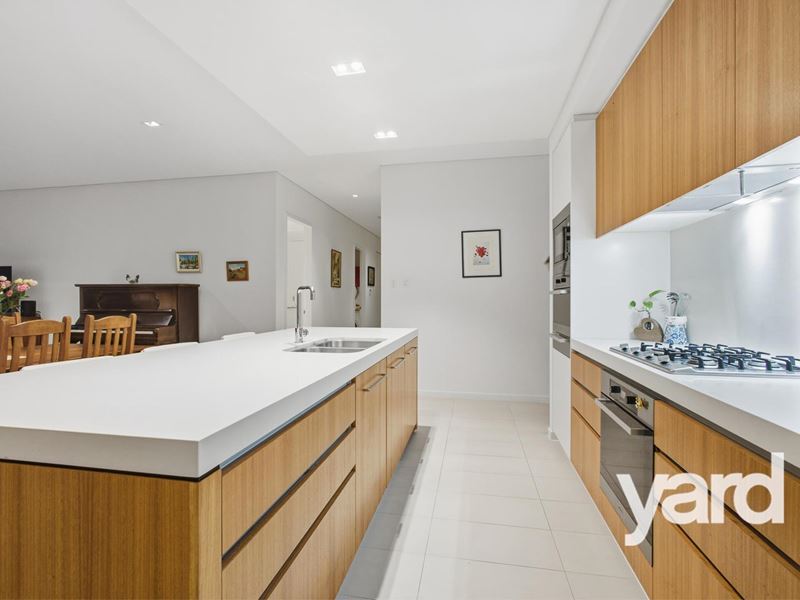 33/11 Leighton Beach Boulevard, North Fremantle WA 6159