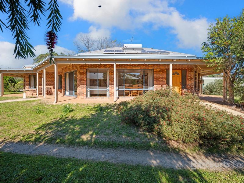 240 Soldiers Road, Cardup WA 6122