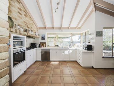 12 Mizzen Place, Ocean Reef WA 6027