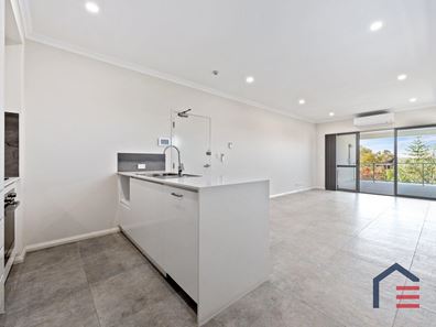 7/10 Lovegrove Way, Morley WA 6062