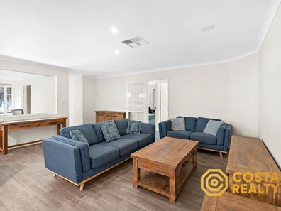 36 Woodhouse Circuit, Canning Vale WA 6155