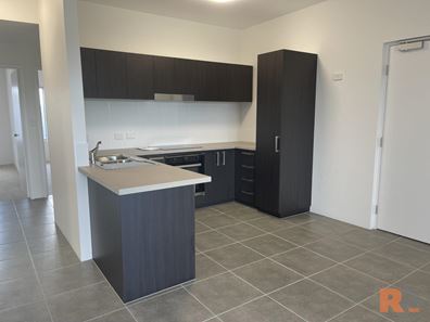 106/28 Fomiatti Street, Ashby WA 6065