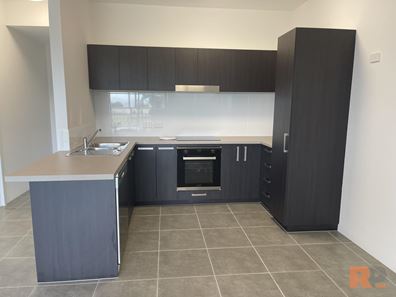 106/28 Fomiatti Street, Ashby WA 6065