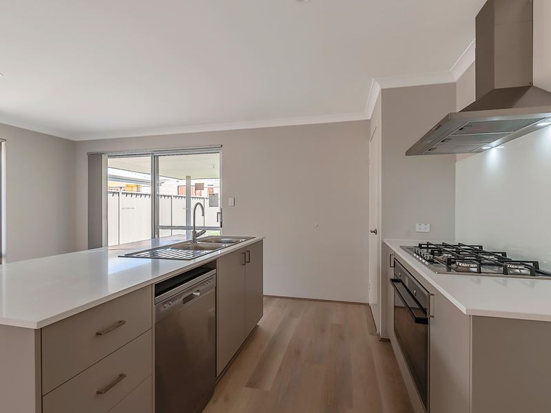 22 Mantis Grove, Karnup WA 6176