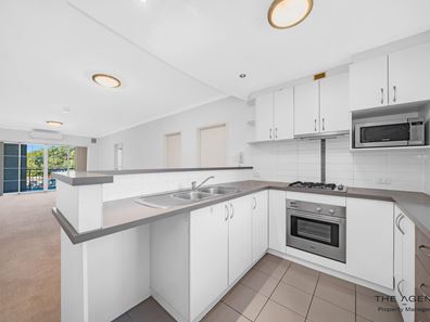 38/165 Grand Boulevard, Joondalup WA 6027
