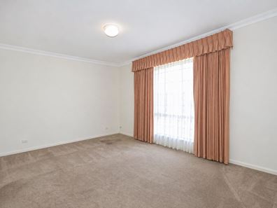 53 Jones Street, Stirling WA 6021