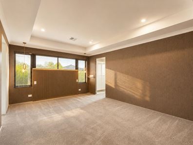 7 Electrum Road, Treeby WA 6164