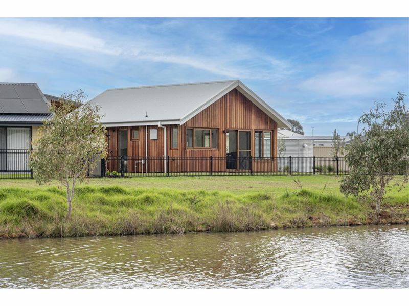 3 Nelligan Place, Cowaramup WA 6284