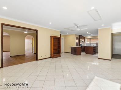 35 Cygnet Street, Dianella WA 6059