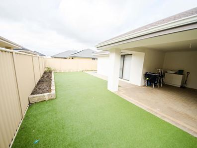 6 Renoir Way, Southern River WA 6110