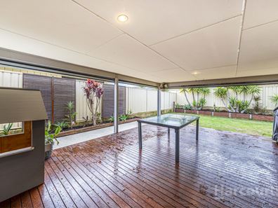 168 Badgerup Avenue, Lakelands WA 6180