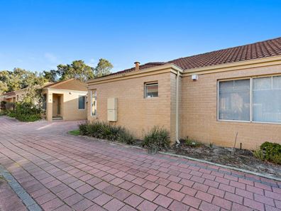 2/20 Fremantle Road, Gosnells WA 6110
