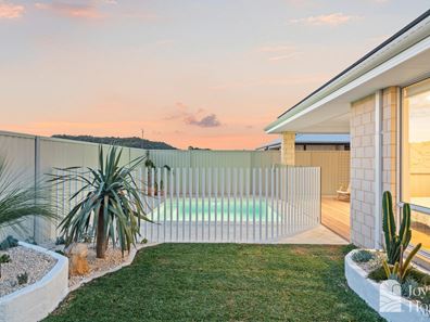 19 Birubi Way, Alkimos WA 6038