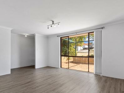 6 Conway Grove, Heathridge WA 6027