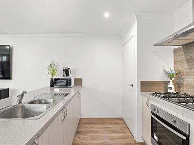 24 Saltwater Street, Baldivis WA 6171
