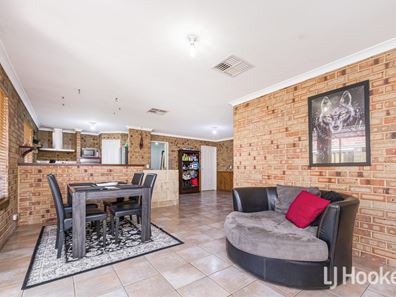 36 Barraberry Retreat, Canning Vale WA 6155