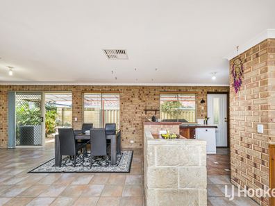 36 Barraberry Retreat, Canning Vale WA 6155