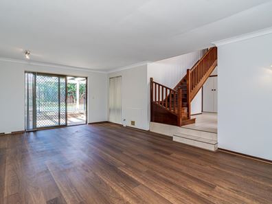 37 Bernedale Way, Duncraig WA 6023