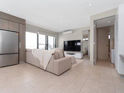 6/136 Riseley Street, Booragoon WA 6154