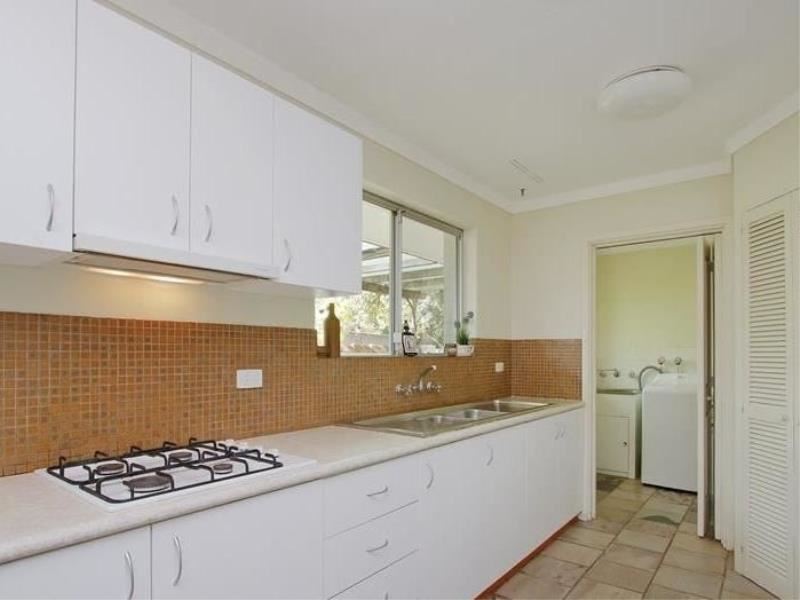 12 Burren Gate, Willetton WA 6155