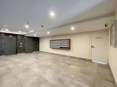 18/134 Mounts Bay Road, Perth WA 6000