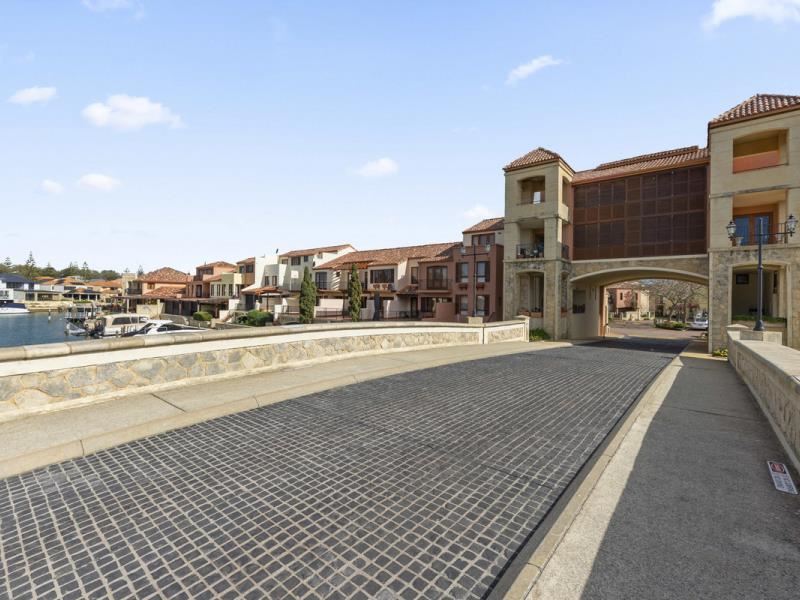 95/18 Port Quays, Wannanup WA 6210