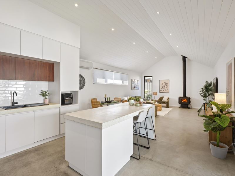 9 Fleetwood Loop, Dunsborough WA 6281