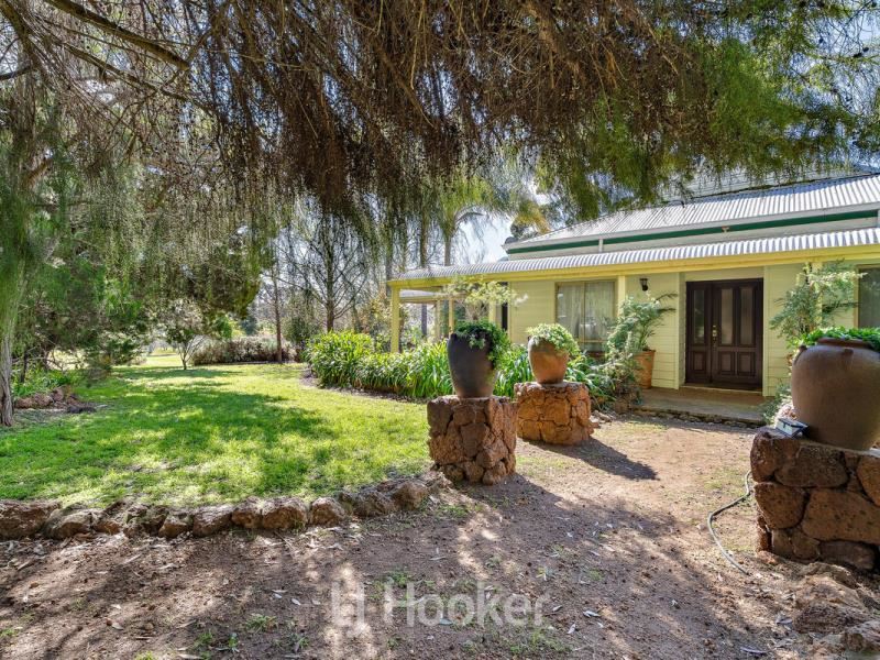 1793 Rosa Brook Road, Rosa Brook