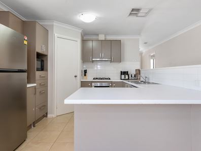 2/293 Hay Street, Kalgoorlie WA 6430